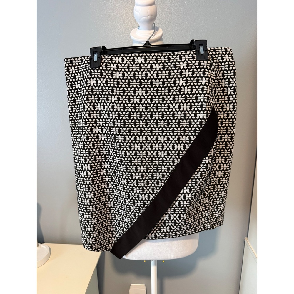 New Directions Petite PL Black White Geometric Knit Wrap Front Pencil Skirt